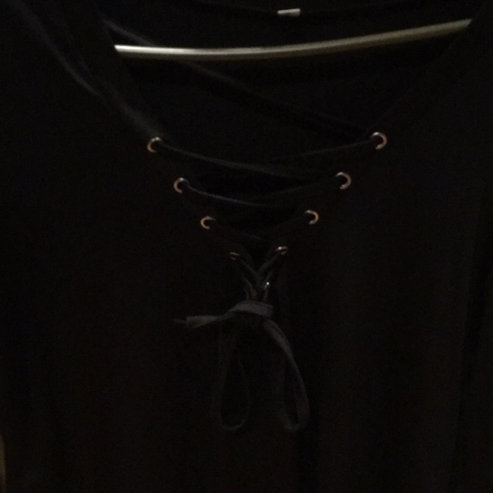 Women’s lace u top black size xlarge euc - Picture 2 of 7